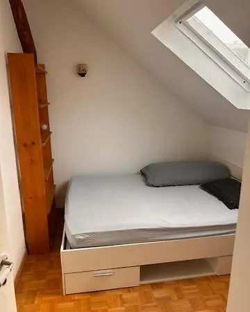 Maison De Ville Arboree Avec Cachet Nanterre Exterior foto